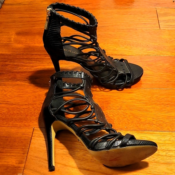 BEBE Strappy black leather heels in size 8 - Picture 2 of 10